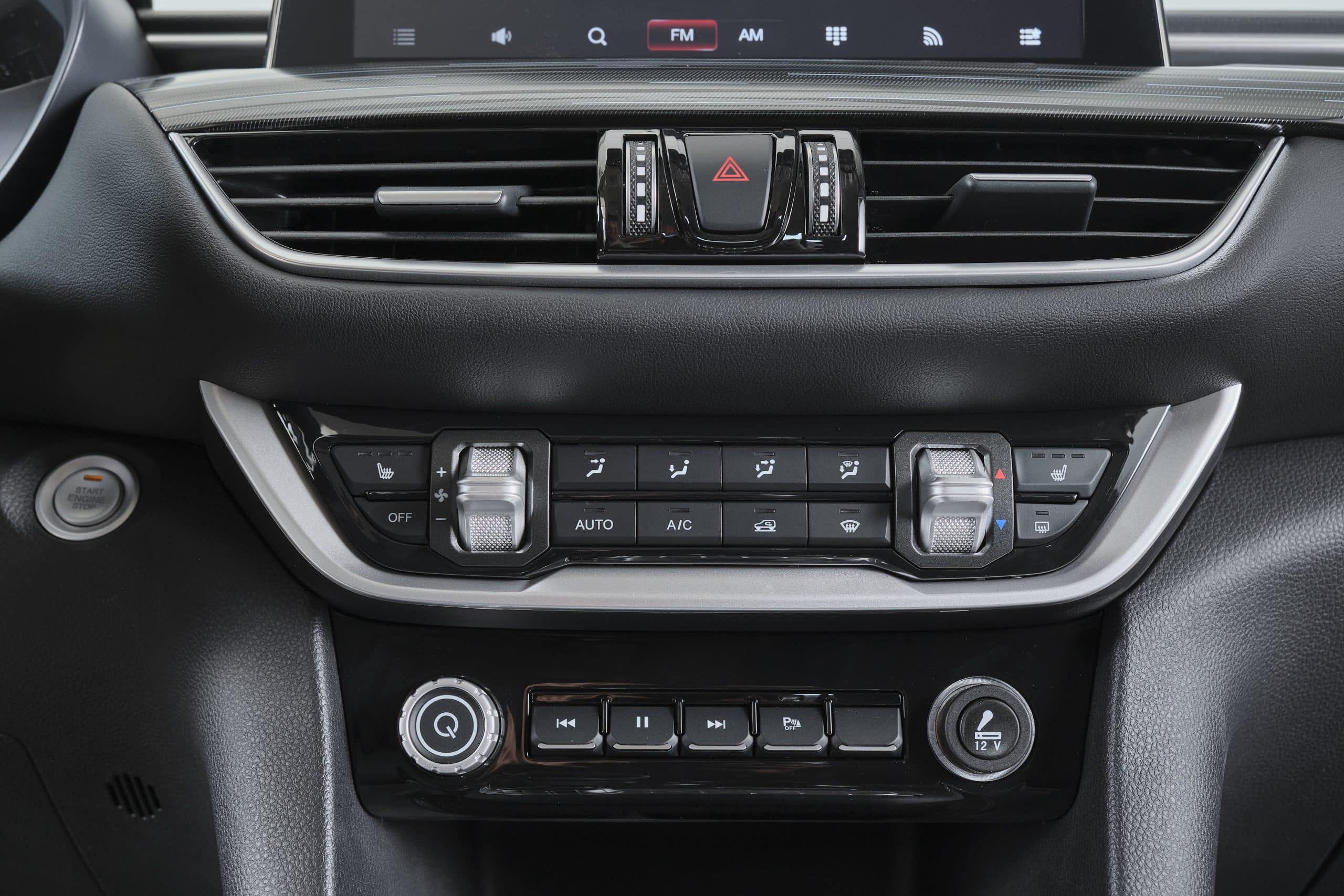 foton g7 interno 018